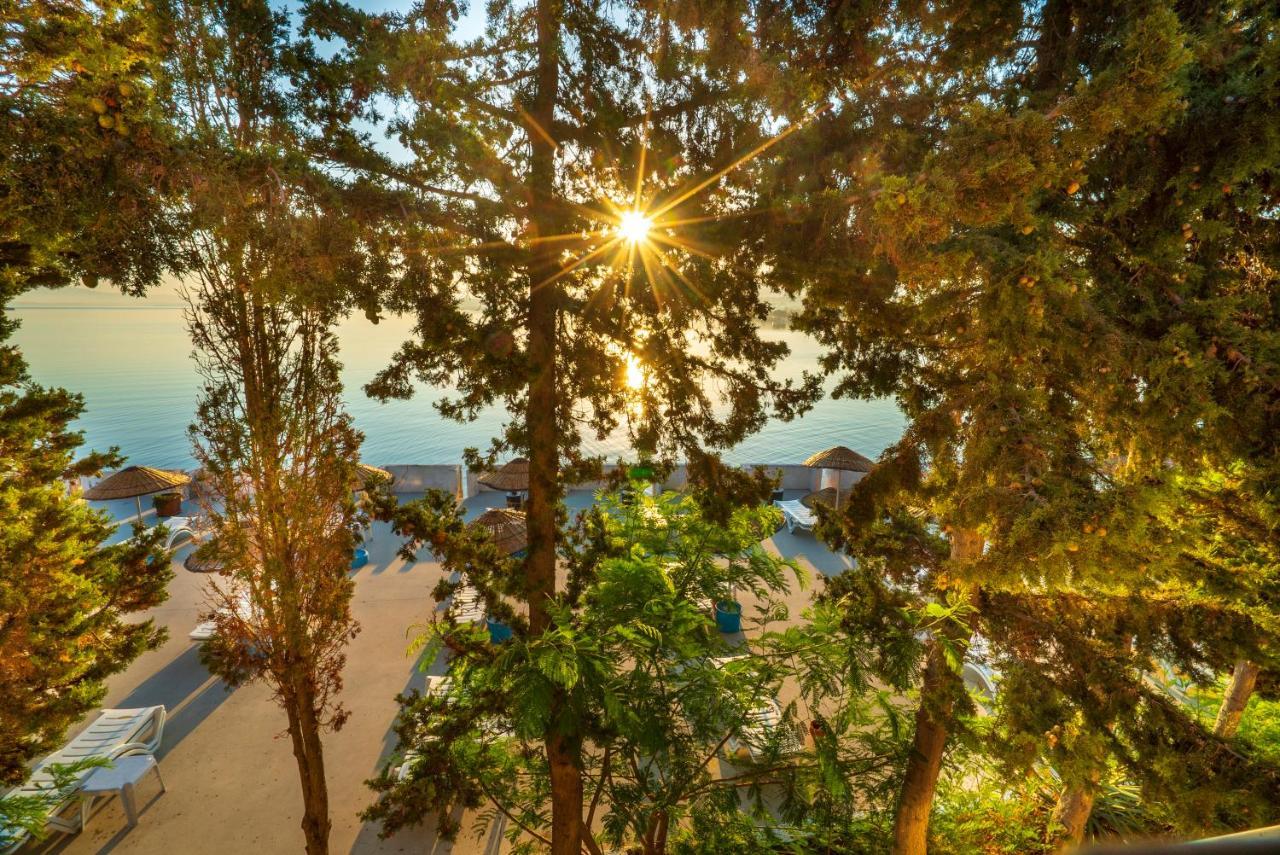 Sifne Thermal Otel Çeşme Luaran gambar