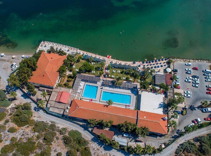 Sifne Thermal Otel Çeşme Luaran gambar